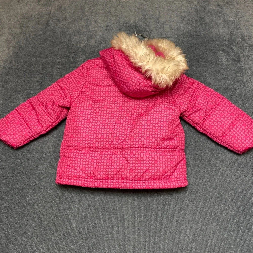 OshKosh B'gosh Hooded Puffer Jacket Girls 4T Pink Geometric Heart Print Full Zip